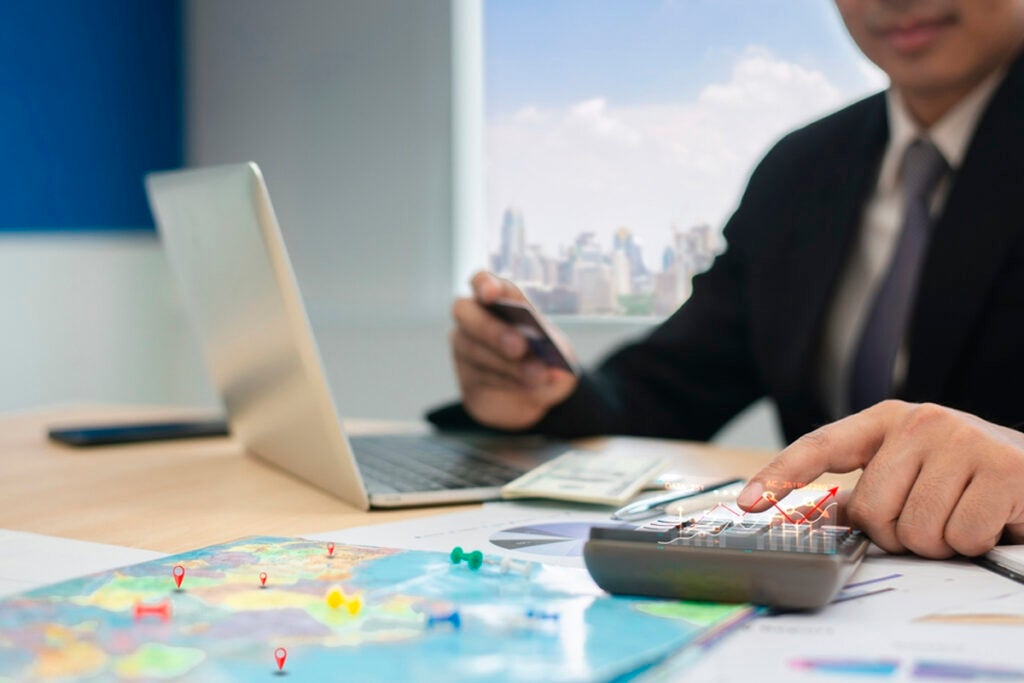 desperdícios em viagens corporativas